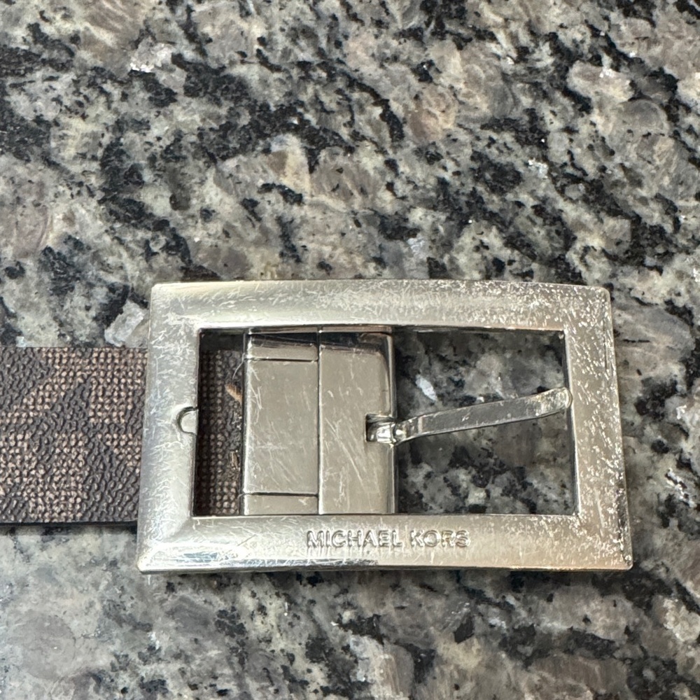 Michael Kors reversible Brown or black Patterned Belt - Picture 5 of 12